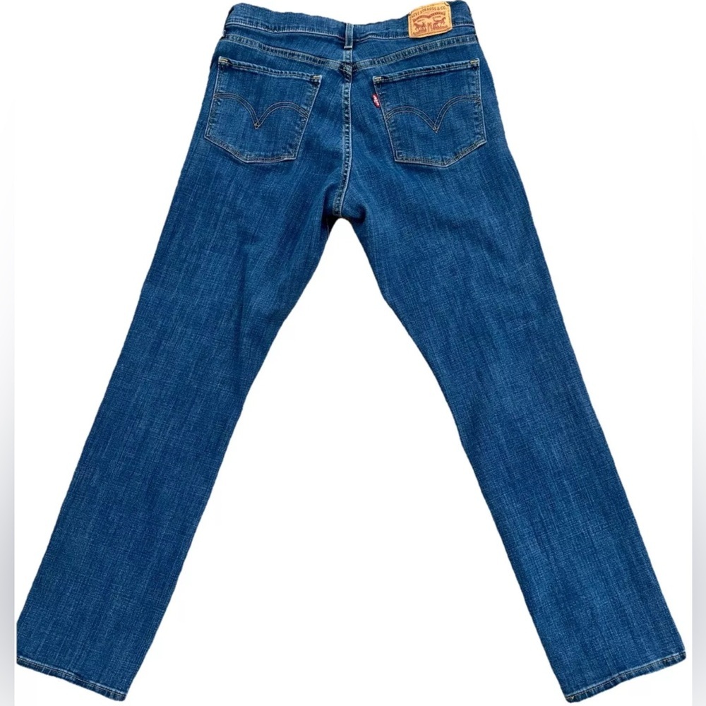 Levi's Classic Straight Jeans Women's Size 8 Stretch Mid-Rise  Measures 31x30